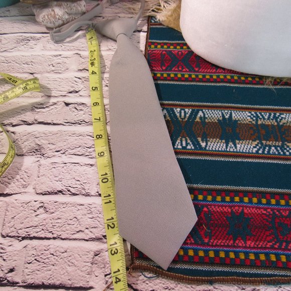 🌼 3/$15 Boy's Medium/Large 8-14 Silver Gray Adjustable Neck Tie - Picture 4 of 4